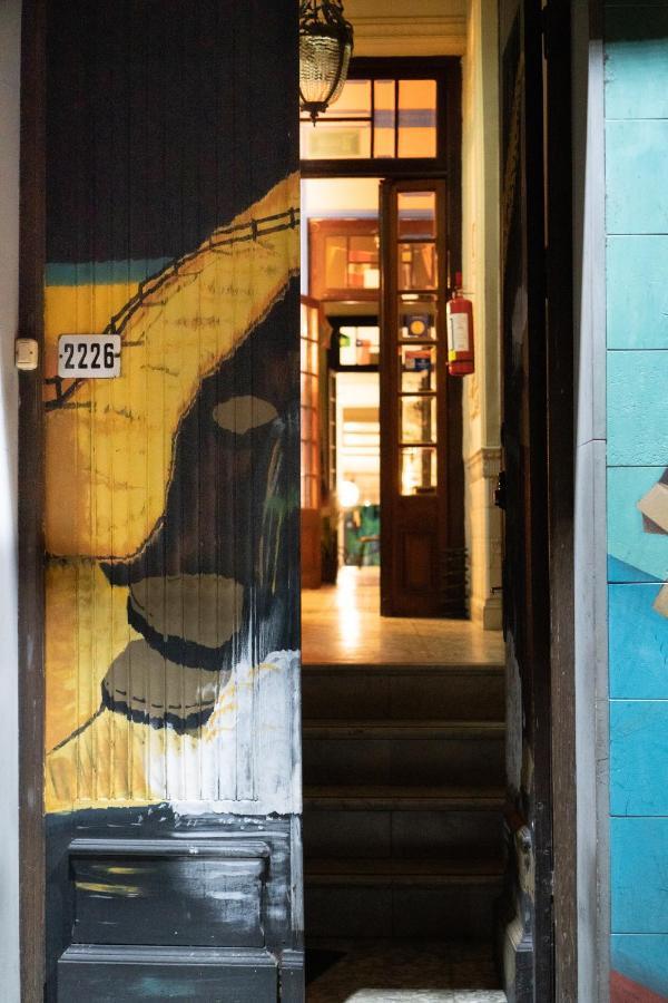 Charruas Hostel Montevideo Zewnętrze zdjęcie